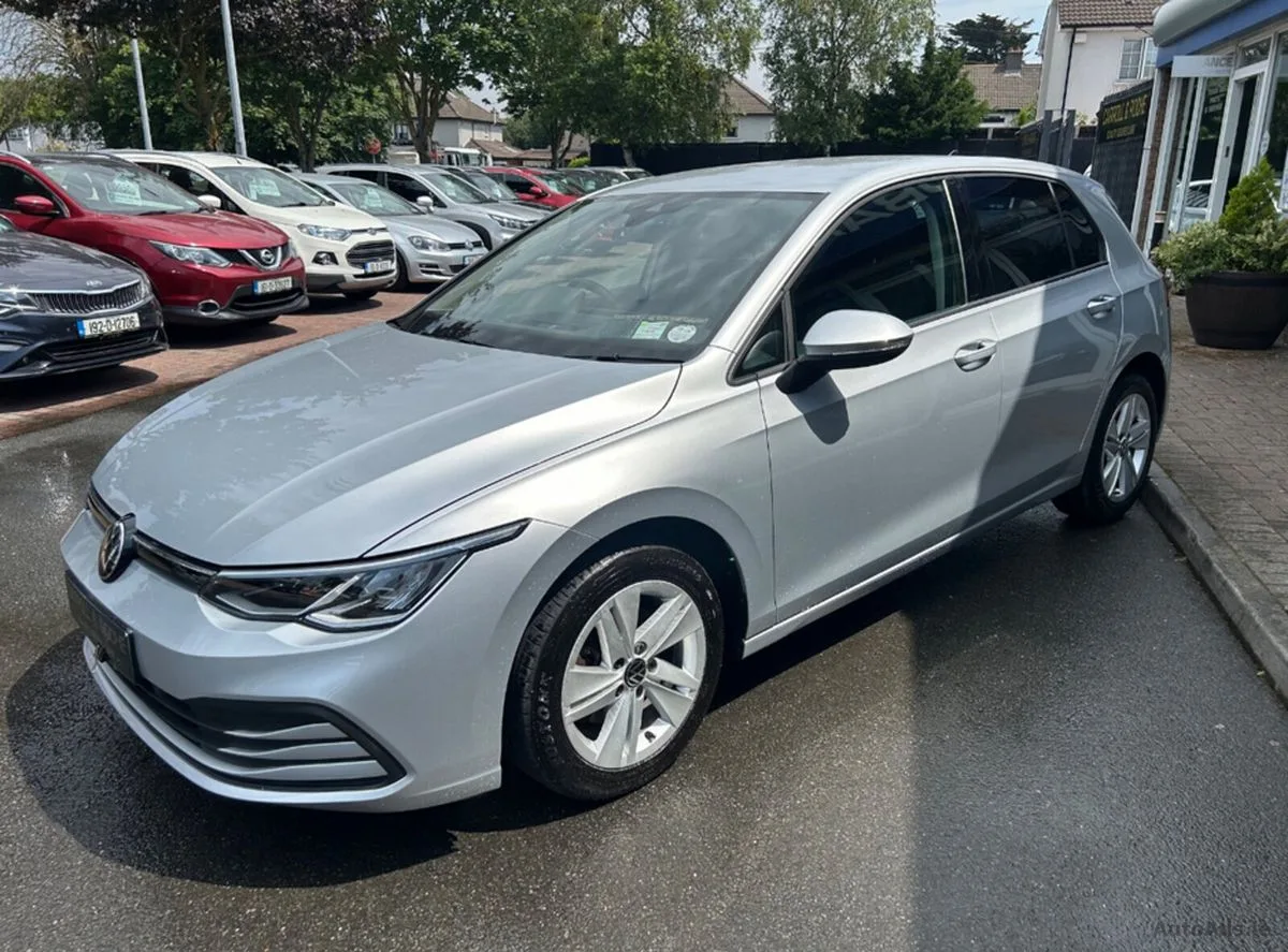 2022 Volkswagen Golf – photo 6