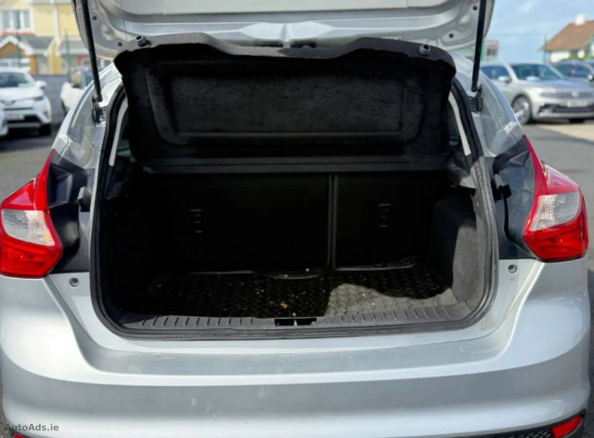 2015 Ford Focus – photo 8