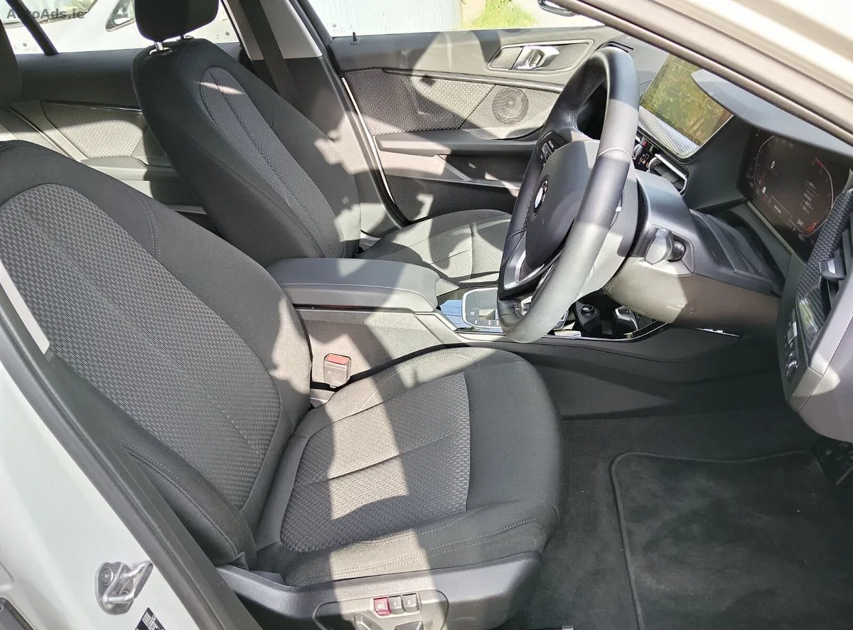 2021 BMW 1-Series – photo 8