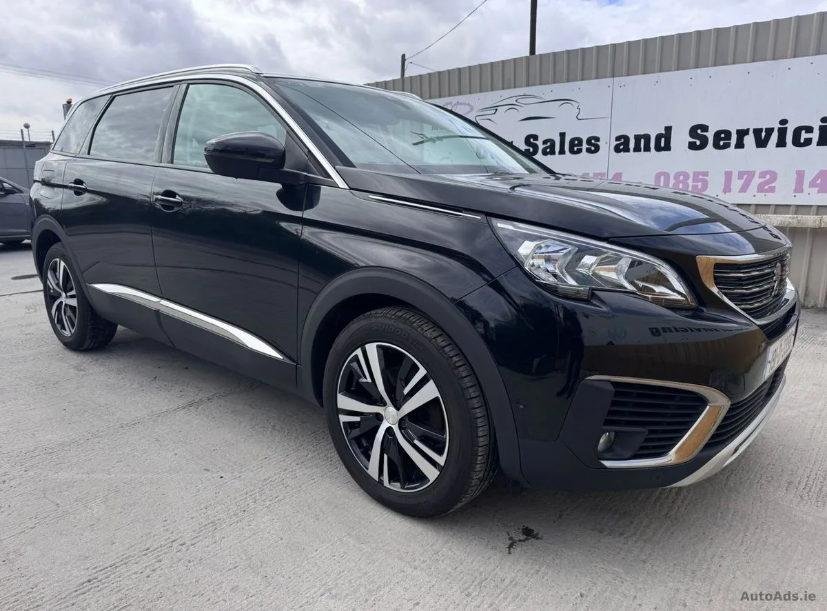 2019 Peugeot 5008 – photo 1