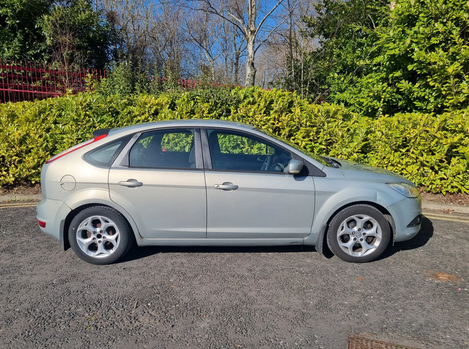 2010 Ford Focus – photo 2