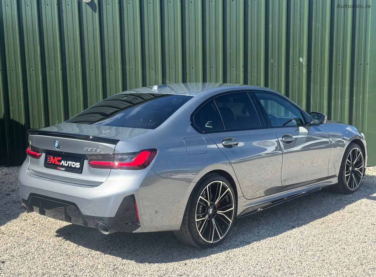 2023 BMW 3-Series – photo 8