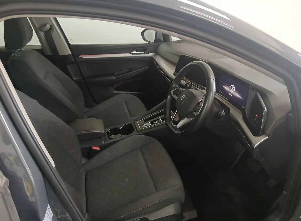 2023 Volkswagen Golf – photo 12