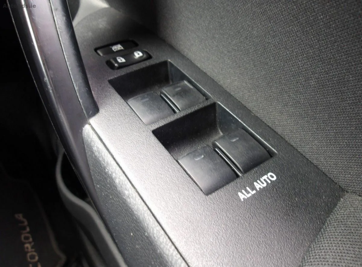 2017 Toyota Corolla – photo 10