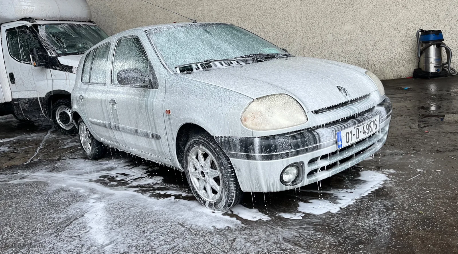 2001 Renault Clio – photo 1