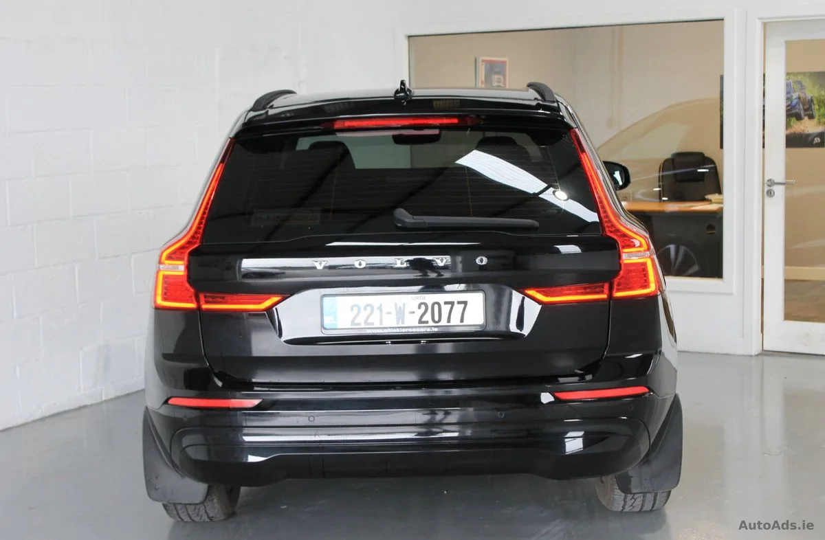 2022 Volvo XC60 – photo 7