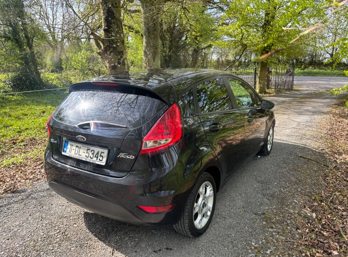 2011 Ford Fiesta – photo 6
