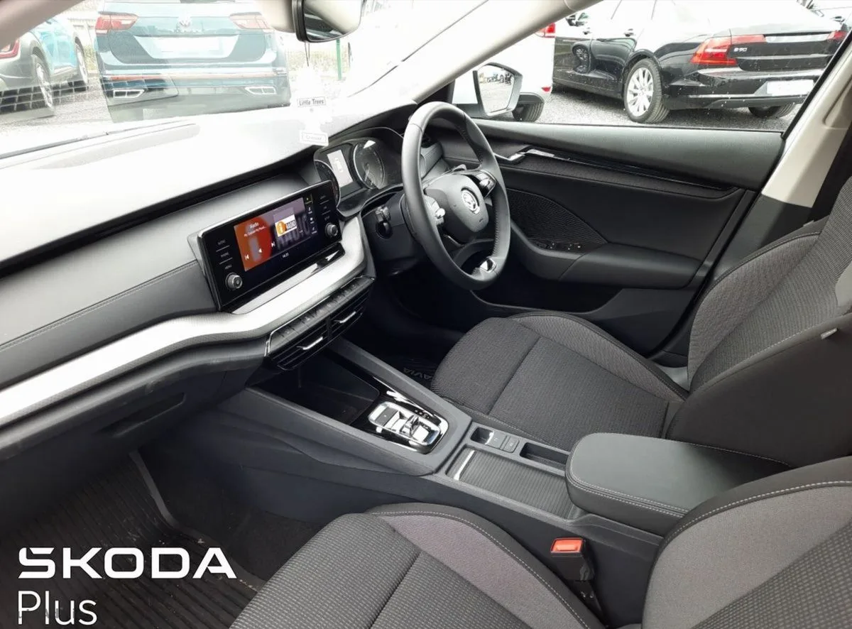 2025 Skoda Octavia – photo 4