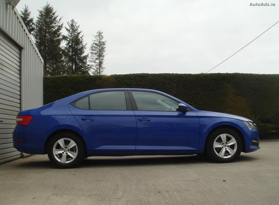 2020 Skoda Superb – photo 3