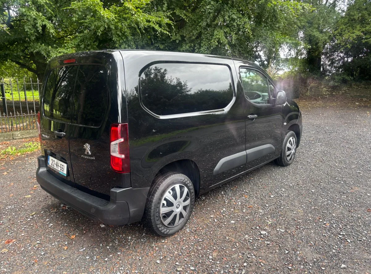 2021 Peugeot Partner – photo 5