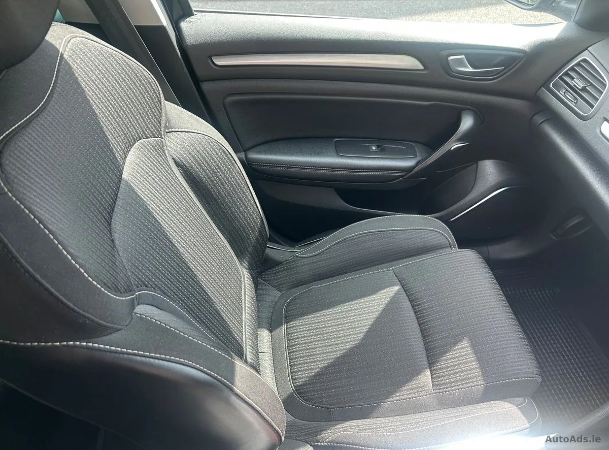 2020 Renault Megane – photo 14