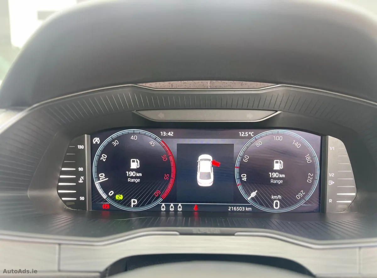 2023 Skoda Superb – photo 12