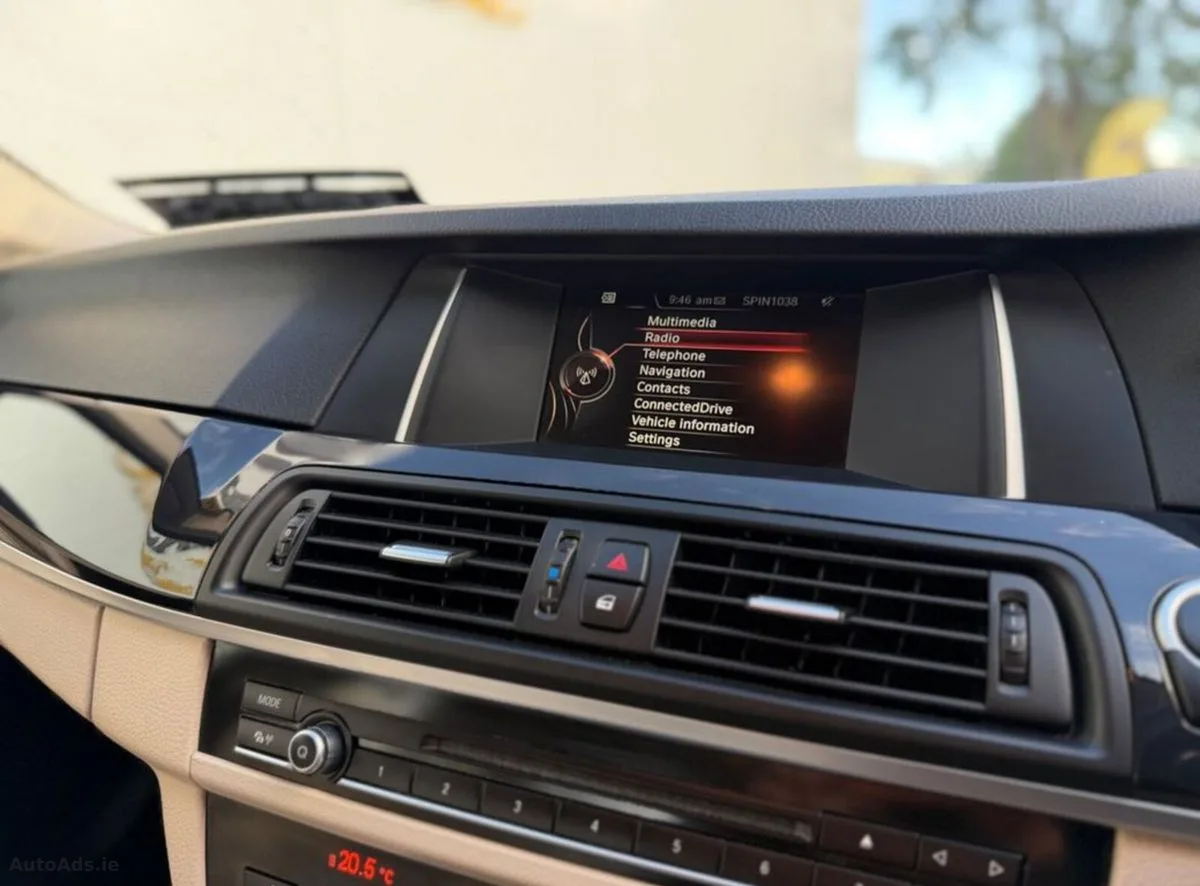 2015 BMW 5-Series – photo 10