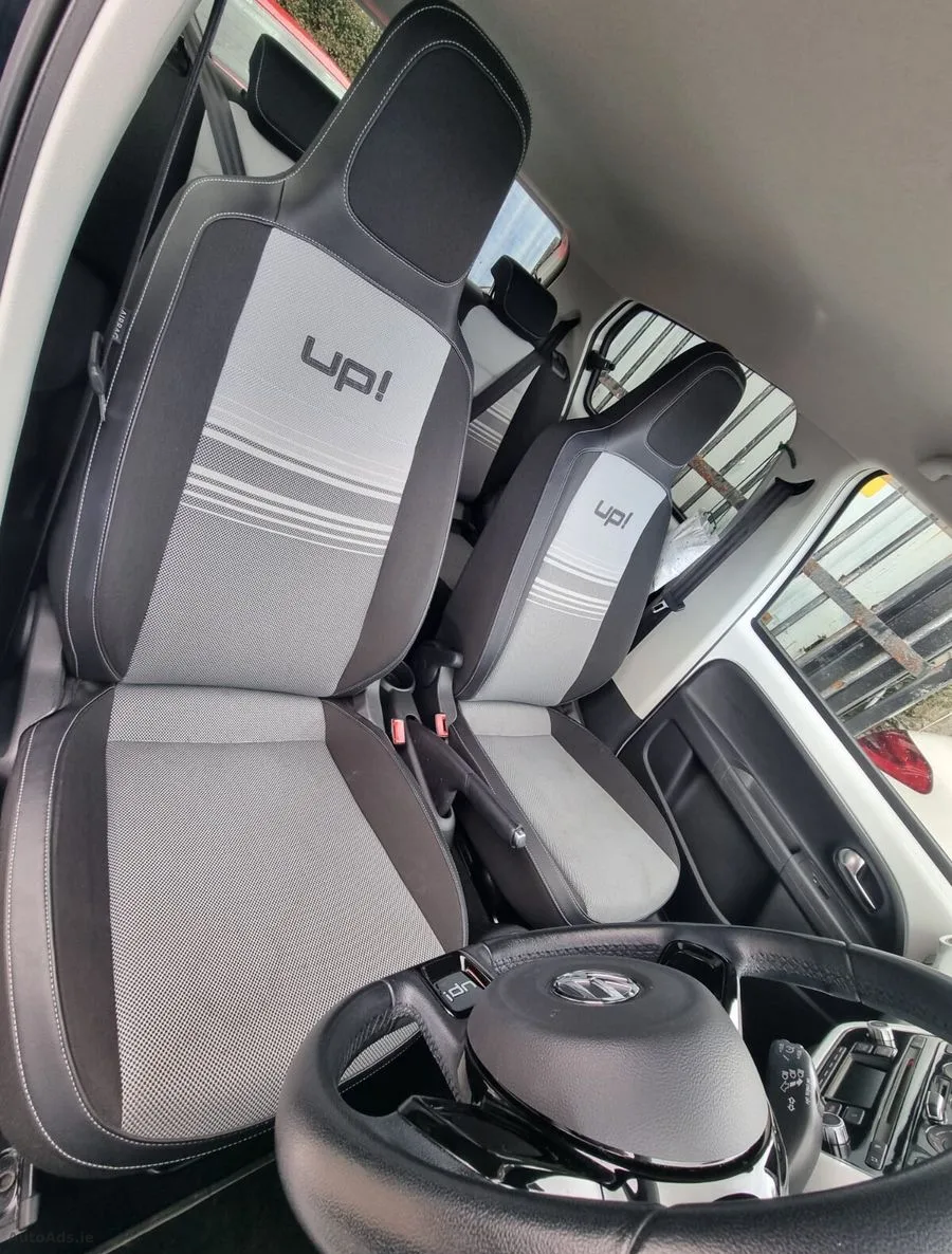 2013 Volkswagen up! – photo 13