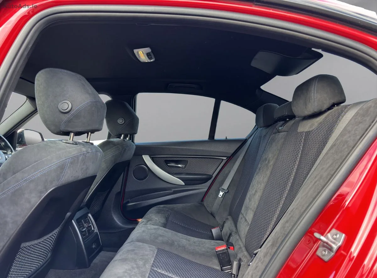 2015 BMW 3-Series – photo 16