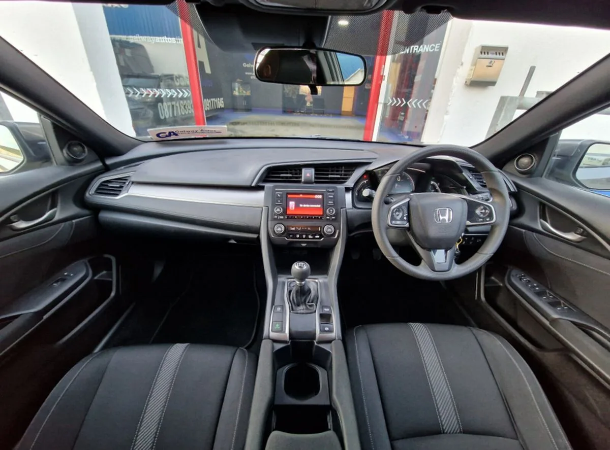 2019 Honda Civic – photo 20