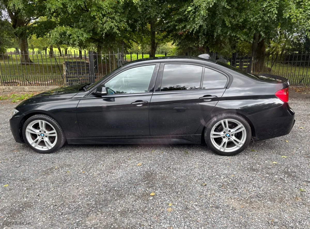 2013 BMW 3-Series – photo 8