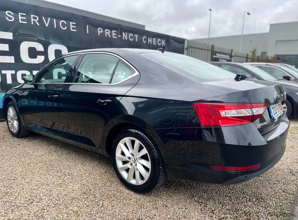 2023 Skoda Superb – photo 5