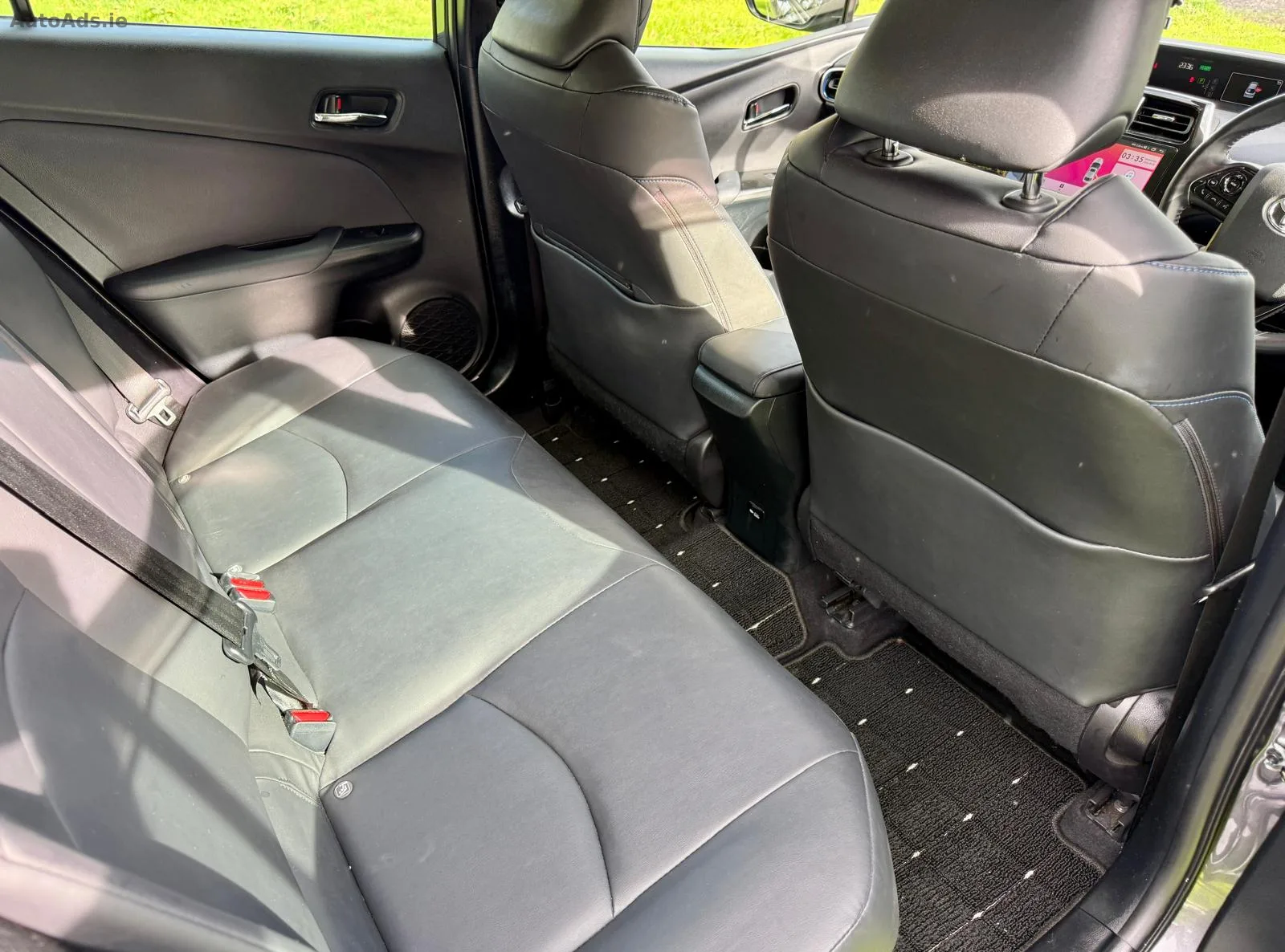 2022 Toyota Prius – photo 10
