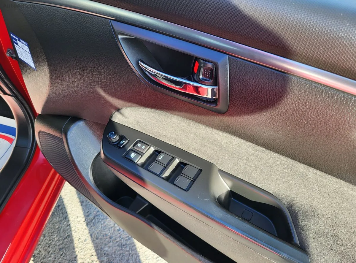 2016 Suzuki Swift – photo 12