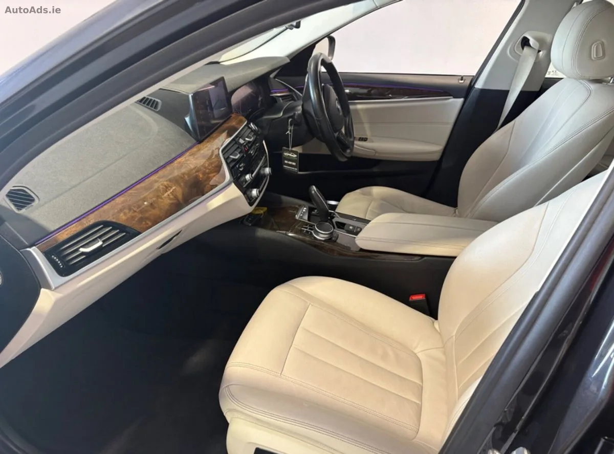 2019 BMW 5-Series – photo 7