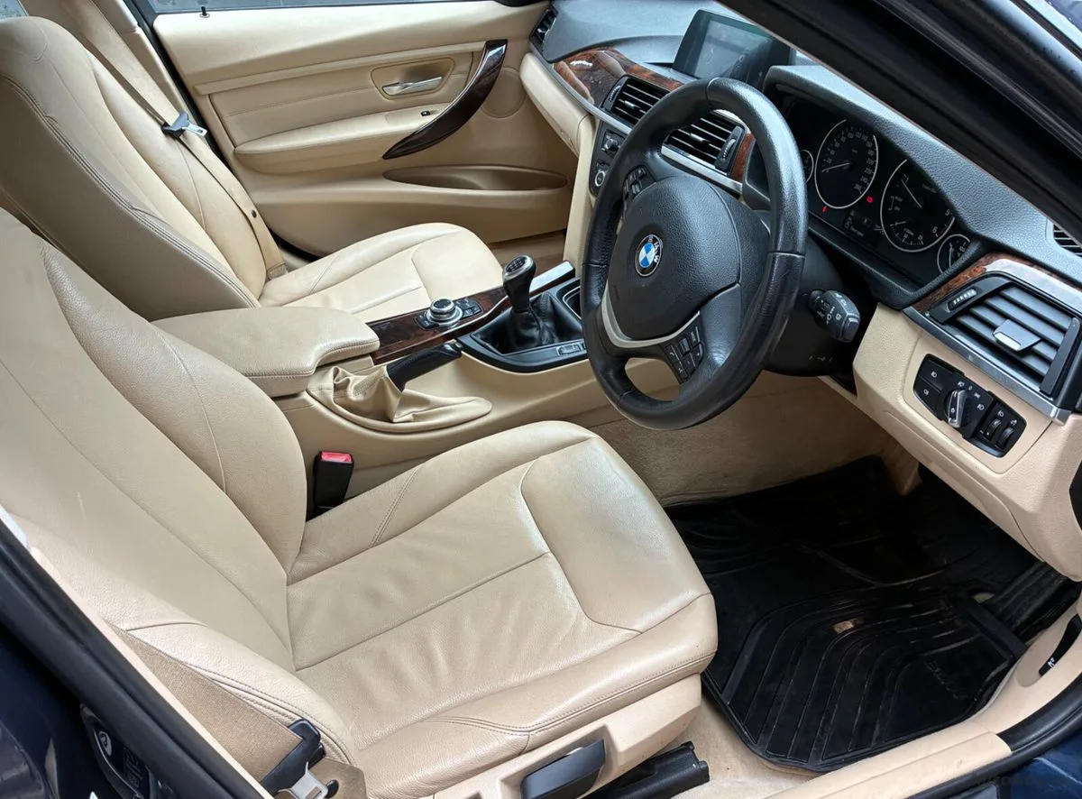 2014 BMW 3-Series – photo 14
