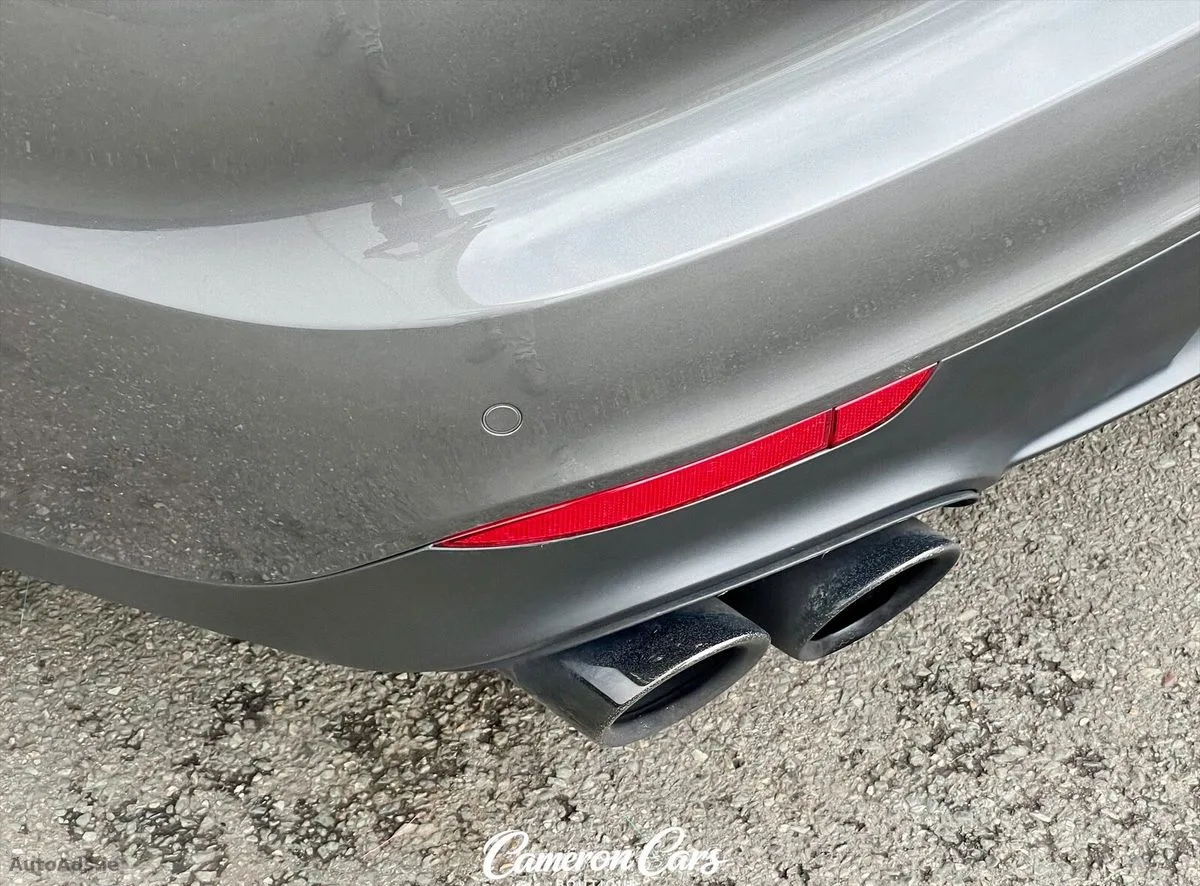 2015 Porsche Panamera – photo 13