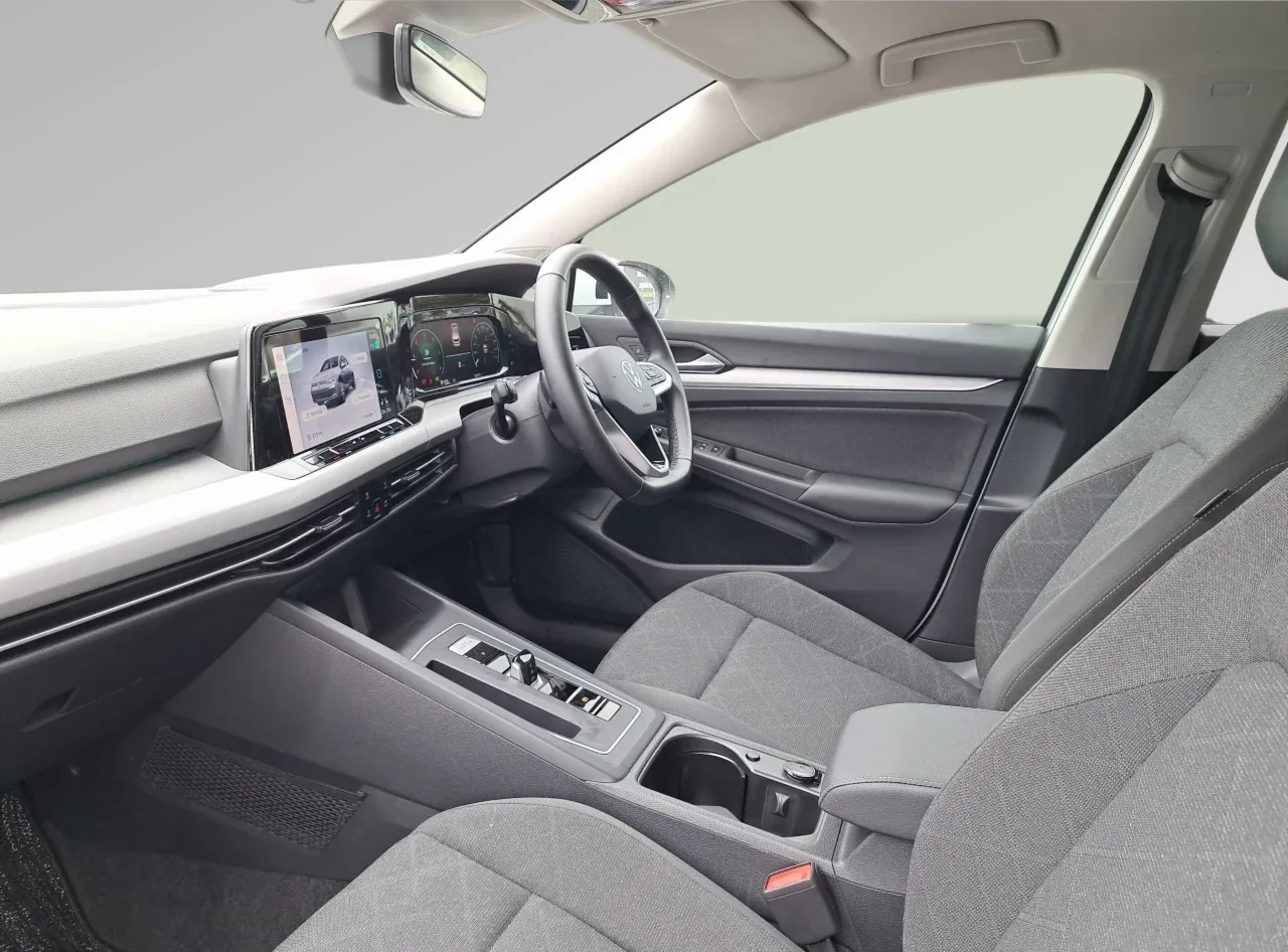 2024 Volkswagen Golf – photo 4