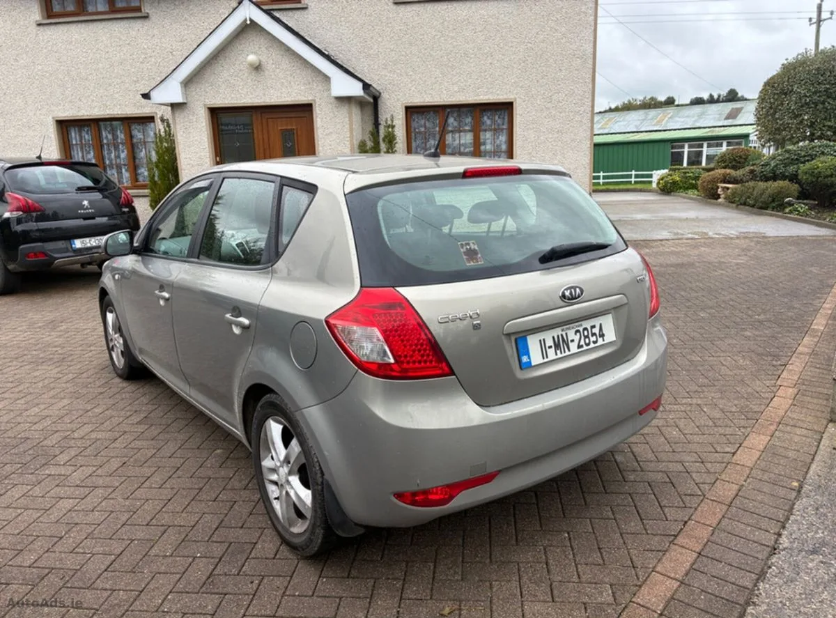 2011 Kia Ceed – photo 4