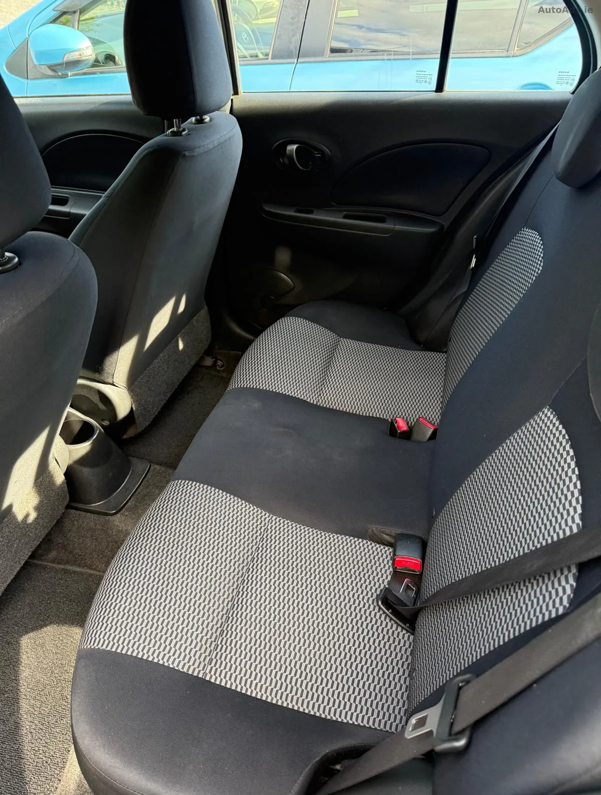 2015 Nissan March – photo 4