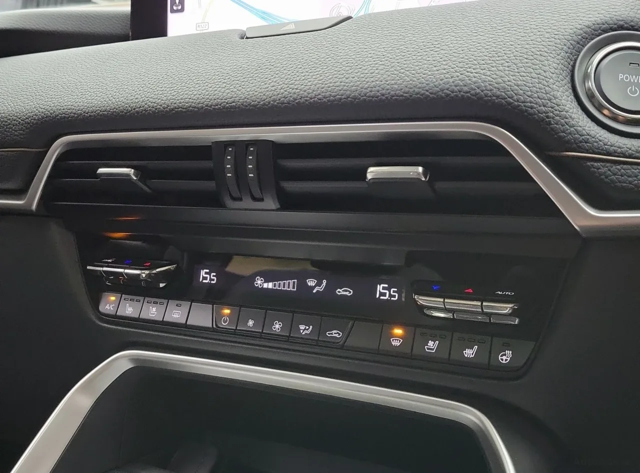2025 Mazda CX-60 – photo 17