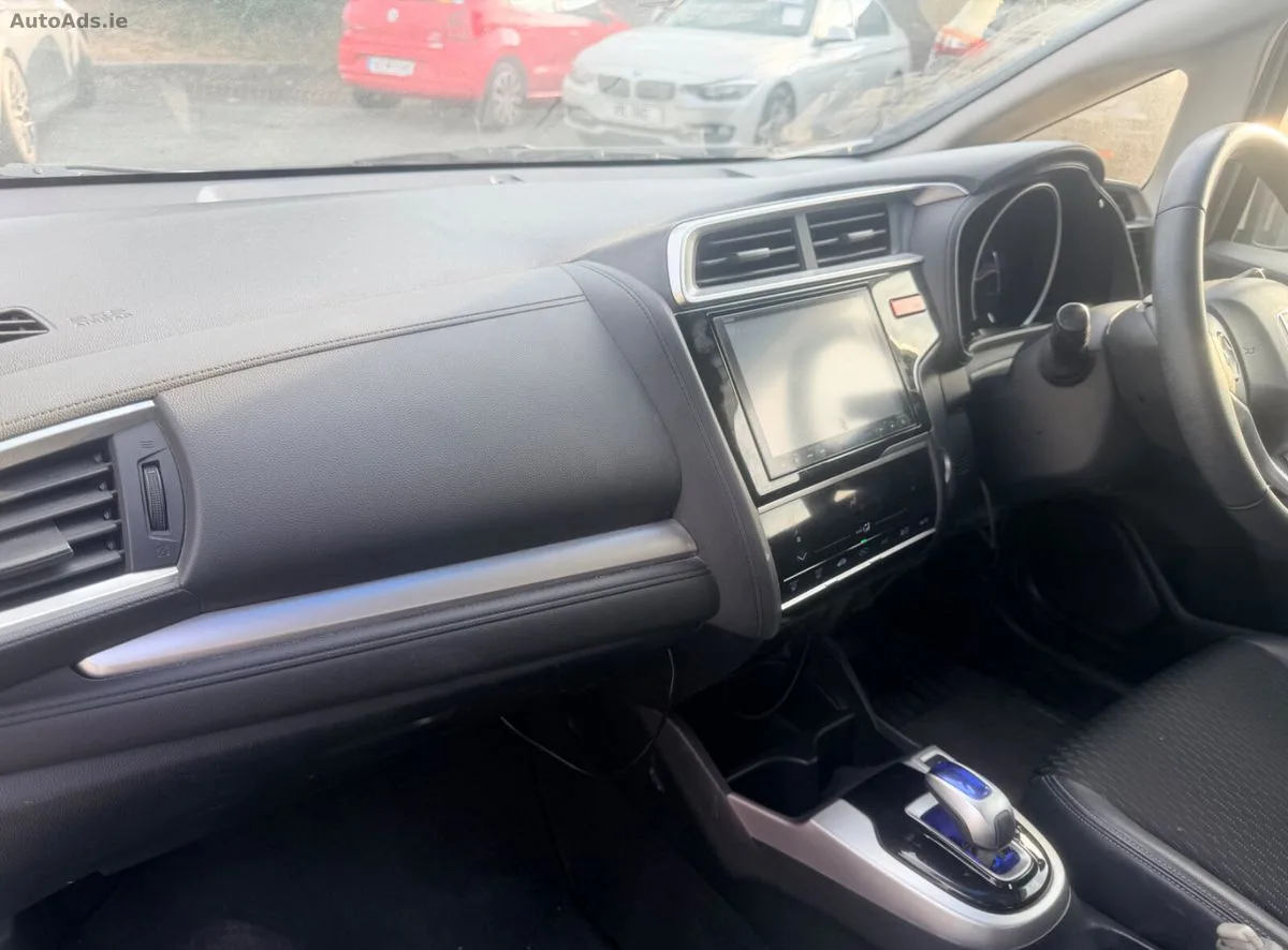 2015 Honda Fit – photo 9