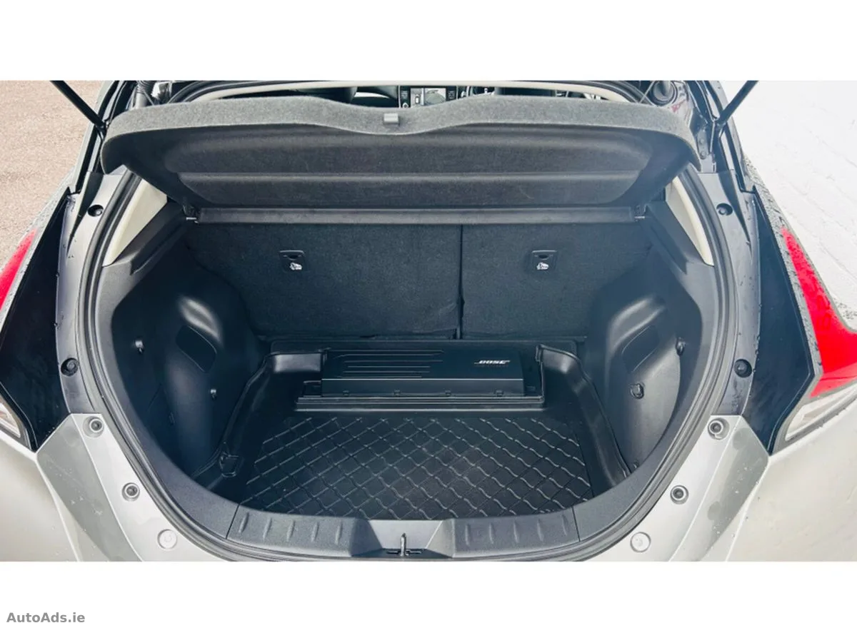 2024 Nissan Leaf – photo 5
