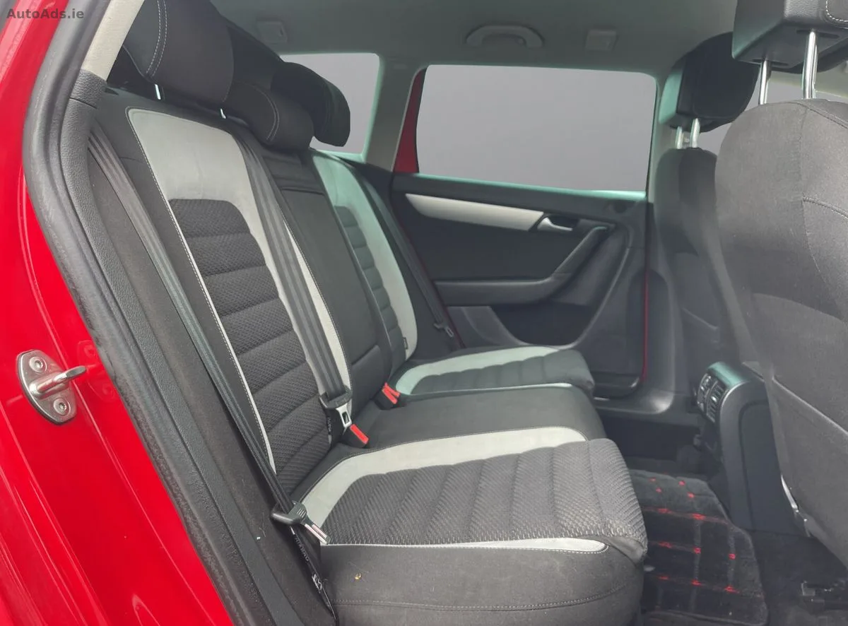 2015 Volkswagen Passat – photo 11