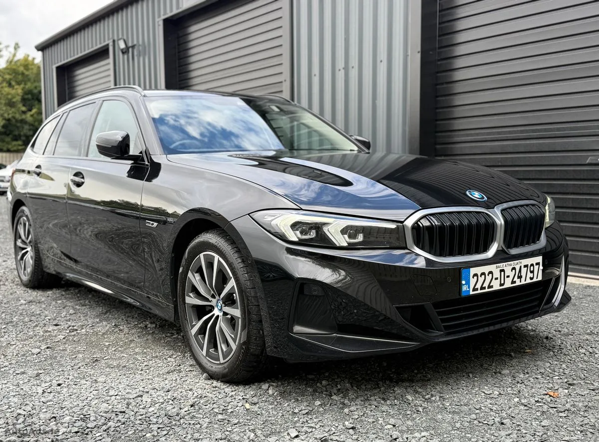 2022 BMW 3-Series – photo 7