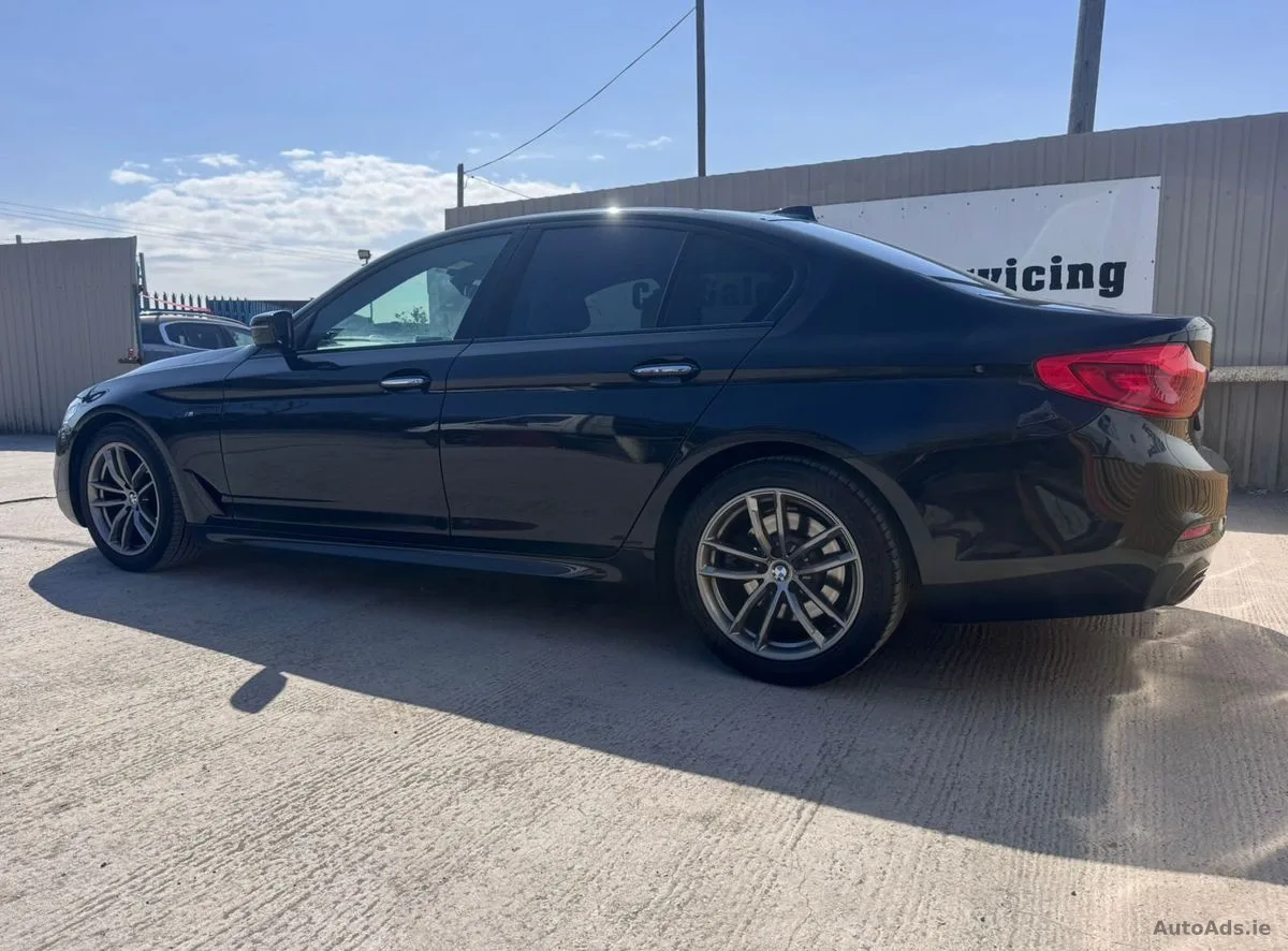 2018 BMW 5-Series – photo 6