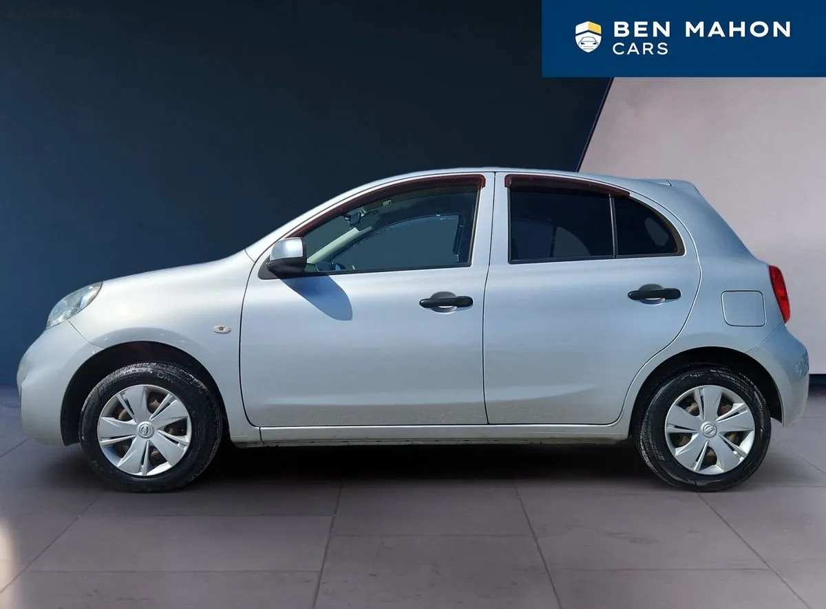 2015 Nissan March – photo 2