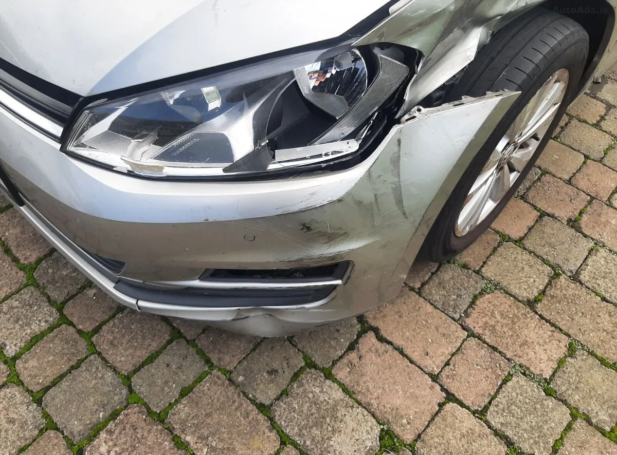 VW GOLF 1.4 TSI PETROL 2014 6 SPEED MANUAL – photo 4