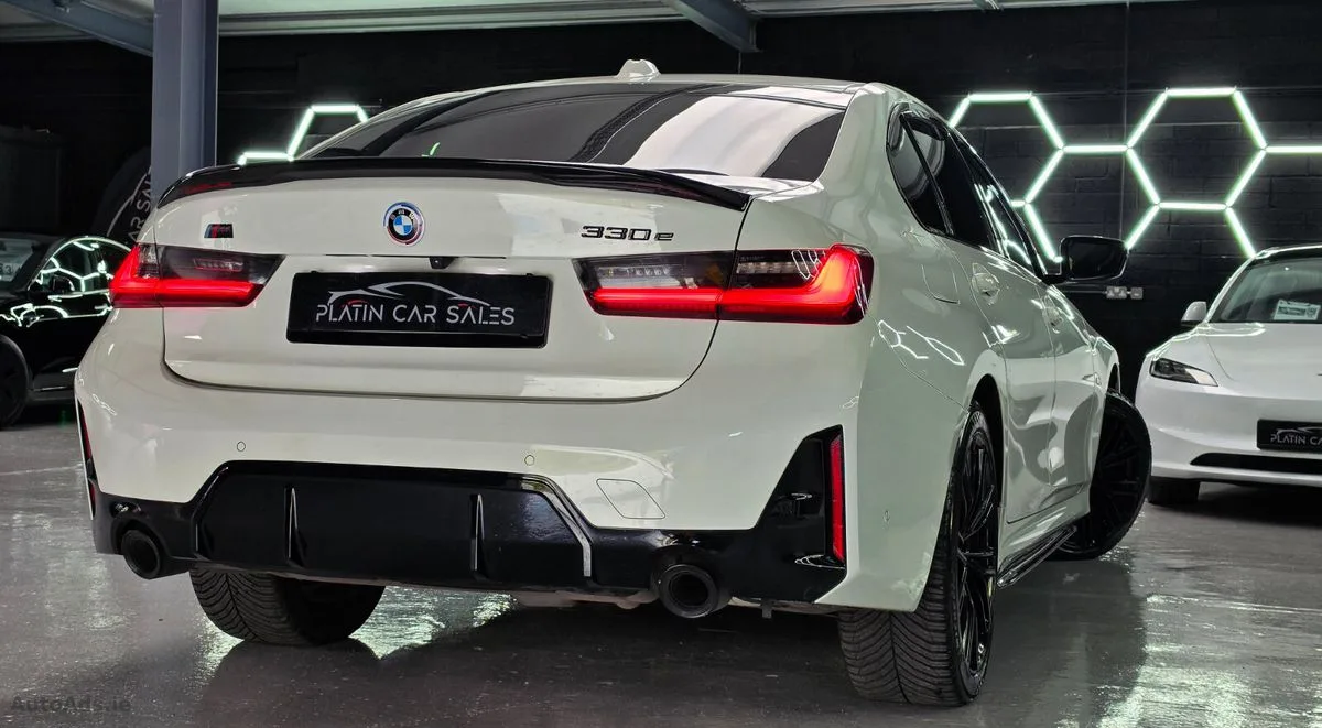 2024 BMW 3-Series – photo 8