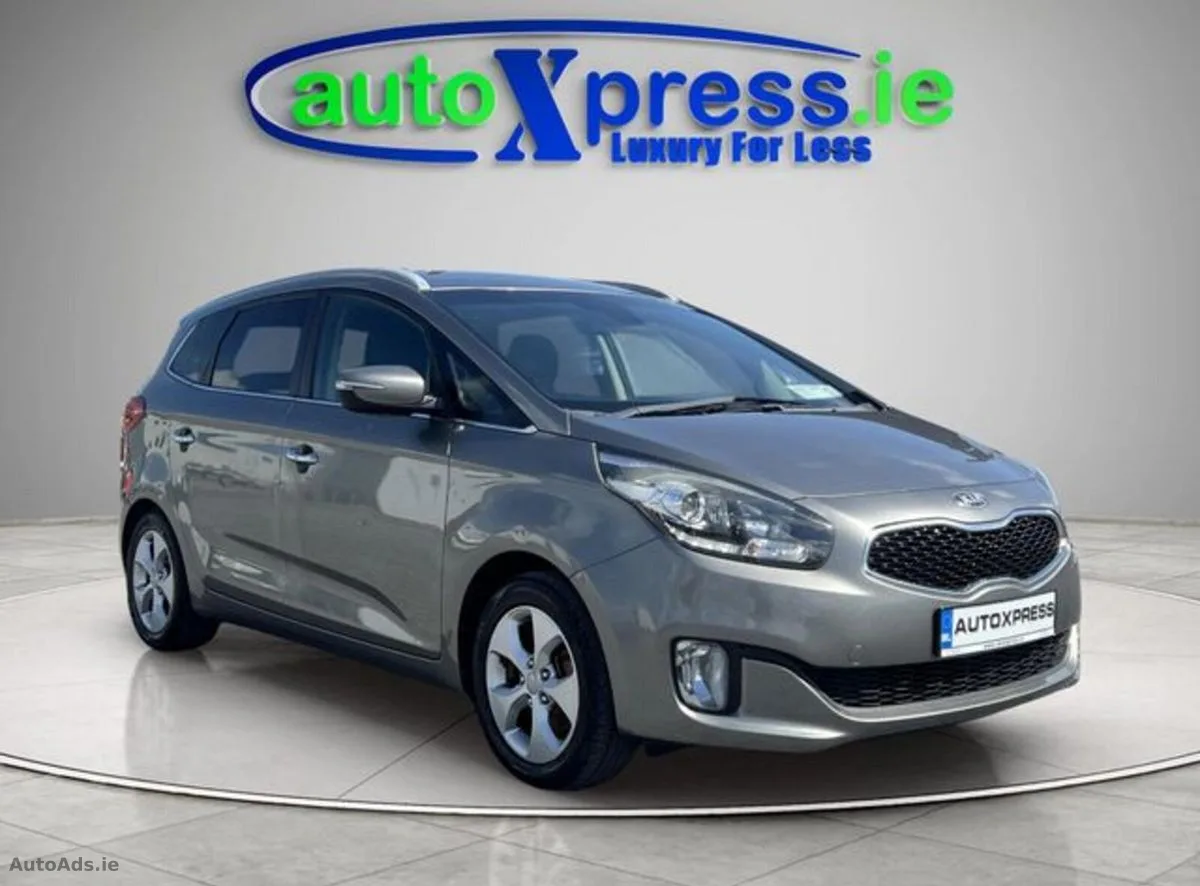 2014 Kia Carens