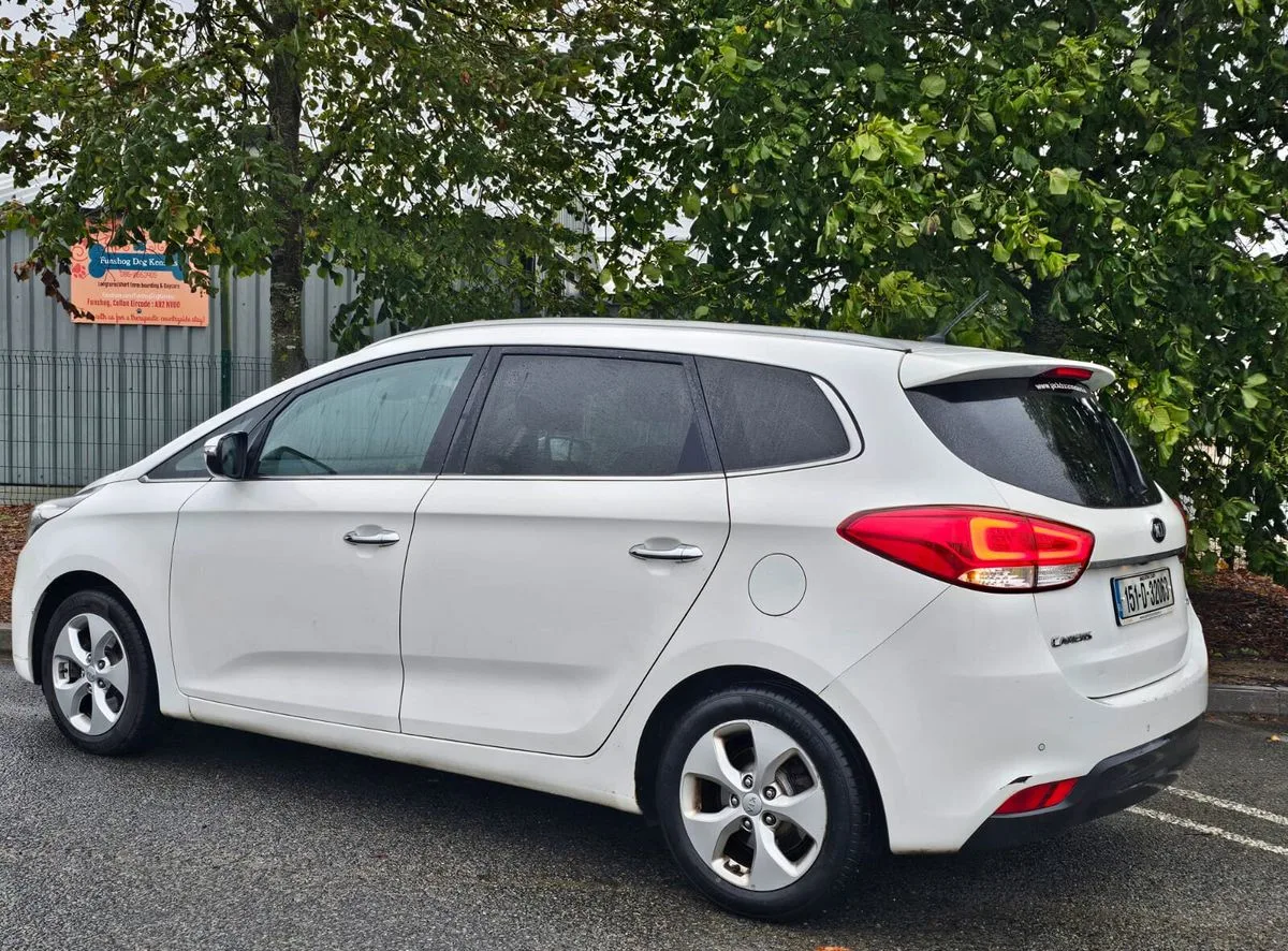 2015 Kia Carens – photo 7