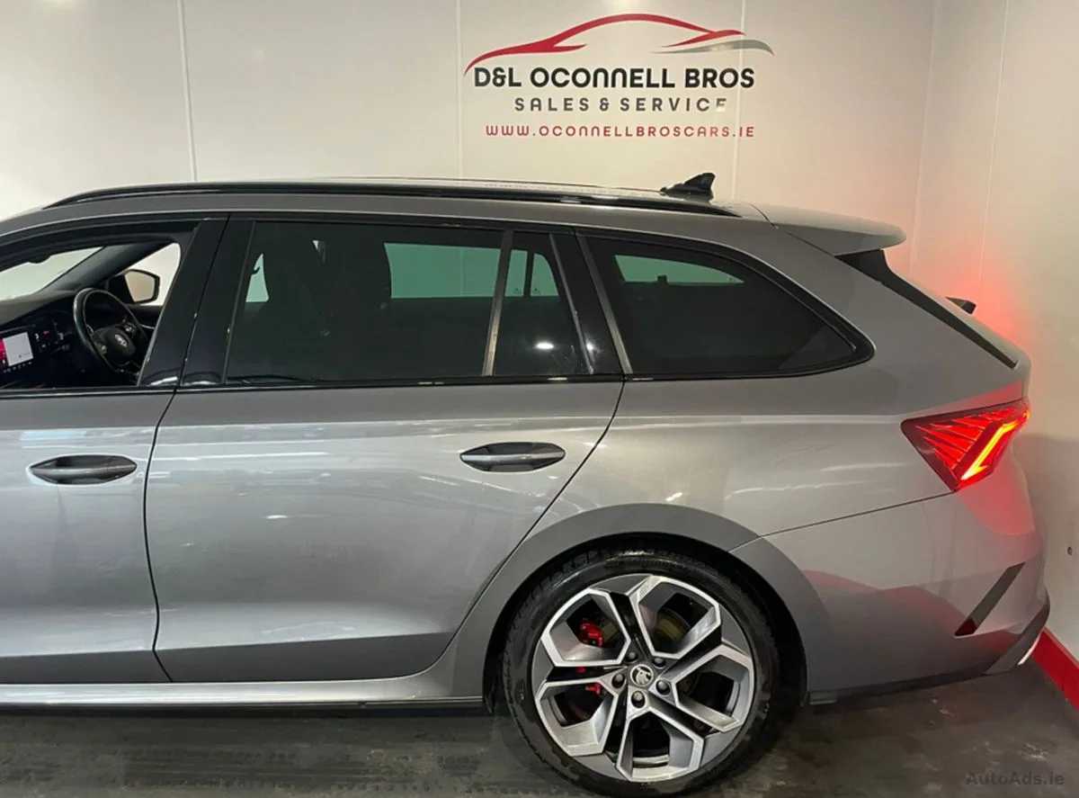 2022 Skoda Octavia – photo 8