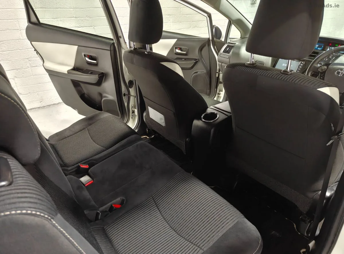 2019 Toyota Prius – photo 20
