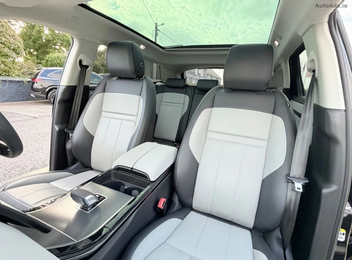 2025 Land Rover Range Rover Evoque – photo 13