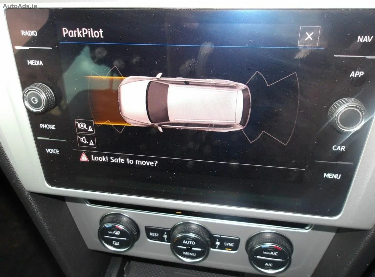 2018 Volkswagen Passat – photo 6