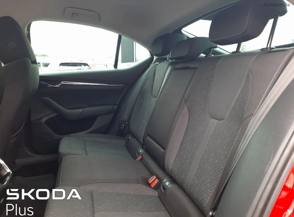 2024 Skoda Octavia – photo 7