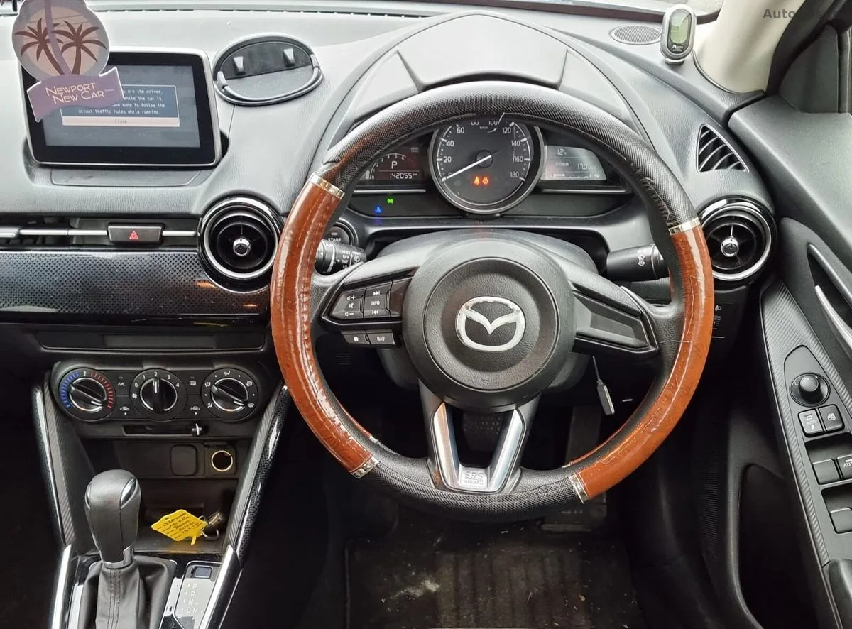 2017 Mazda Demio – photo 18