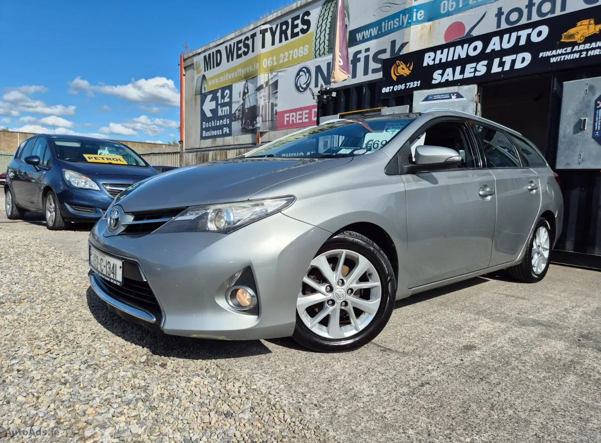 2013 Toyota Auris