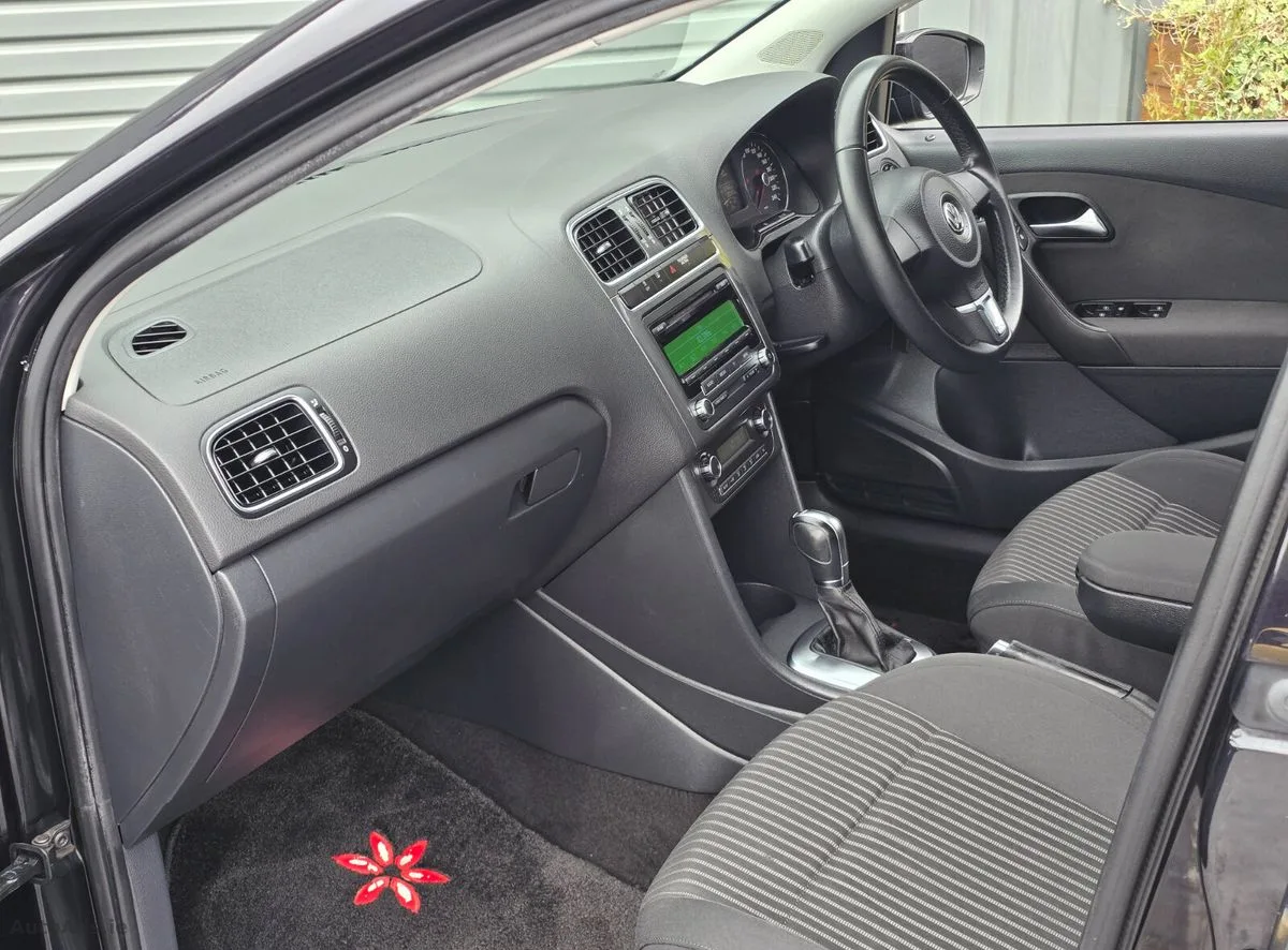 2013 Volkswagen Polo – photo 13