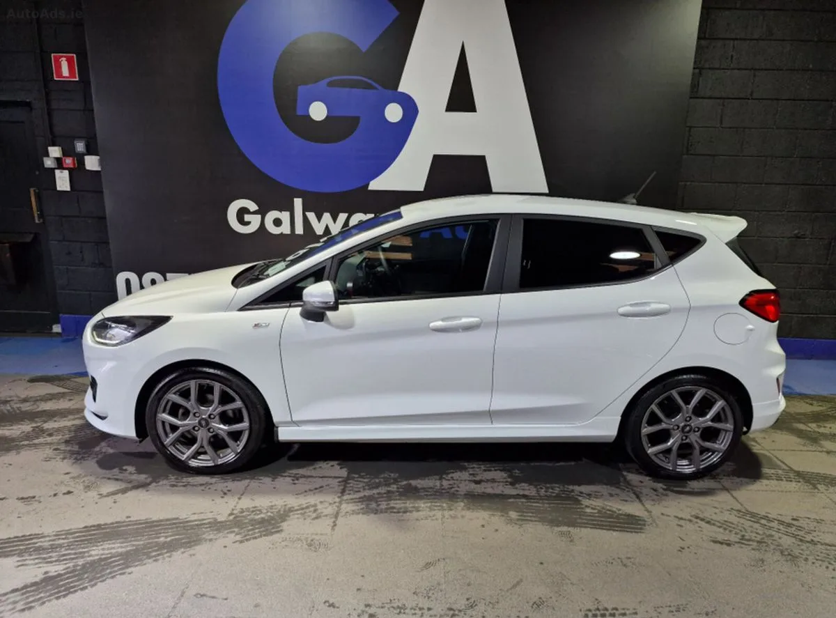 2023 Ford Fiesta – photo 5